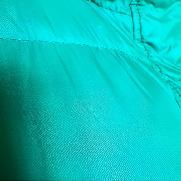 LL Bean Goosedown Puffer Coat with Removable Hood - Picture 7 of 16